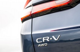 Honda CR-V 2.0 e:HEV, 2025, badge