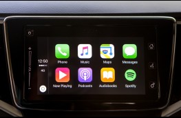 Suzuki Baleno, display screen