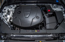 Volvo V60, 2018, engine