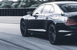 Bentley Flying Spur 2019 testing