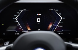 BMW 5 Series Touring, 2026, instrument panel