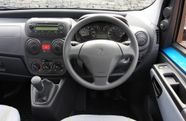Peugeot Bipper Tepee, interior