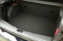 Ford Focus Black Edition, boot