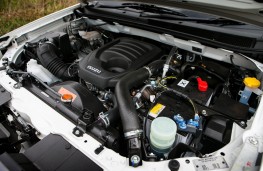Isuzu D-Max Blade, 2017, engine