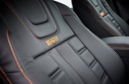 Isuzu D-Max Blade, 2017, upholstery