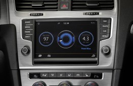 Volkswagen Golf TSI BlueMotion, touchscreen