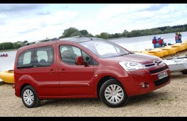 Citroen Berlingo Multispace, side