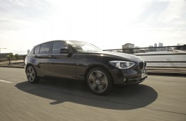 BMW 1 Series, side