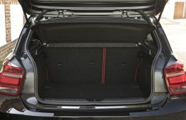 BMW 1 Series, boot