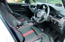 BMW Active Tourer 225ex PHEV Sport, interior
