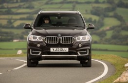 BMW X5, front