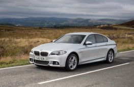 BMW 518d SE saloon, side