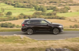 BMW X5, side