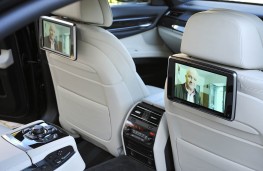 BMW ActiveHybrid 7 L SE, DVD screens