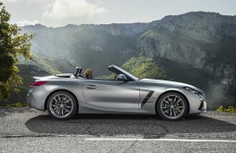 BMW Z4 2019 profile, hood down