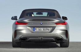 BMW Z4 2019 rear hood up