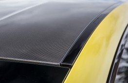 BMW M4, carbon roof