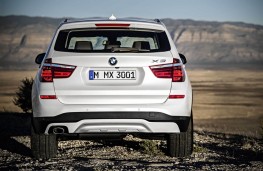 BMW X3, rear