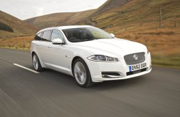Jaguar XF Sportbrake, front, action