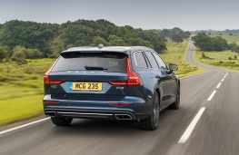 Volvo V60, 2018, rear