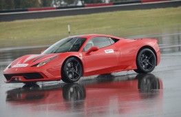 Ferrari 458, Bridgestone tyre testing, Aprilia