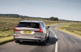 Volvo V60, 2018, rear, action