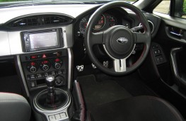 Subaru BRZ, 2017, interior