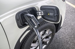 BYD Atto 2, 2025, charging