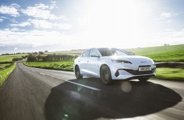 BYD Seal 6 DM-i saloon, 2025, front