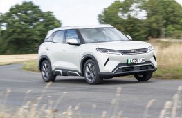 BYD Atto 2, 2025, side