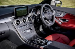 Mercedes C-Class Cabriolet, interior