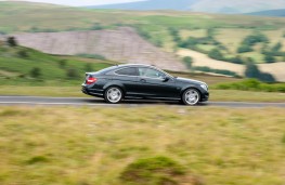 Mercedes C-Class Sports Coupe, side