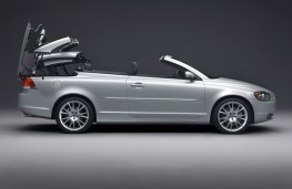 Volvo C70, roof retraction 1