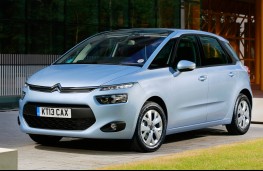 Citroen C4 Picasso, front