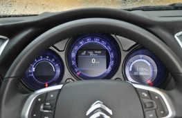 Citroen C4, instrument binnacle