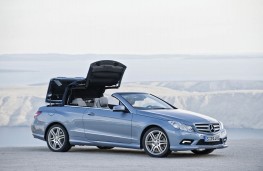 Mercedes E-Class Cabrio, roof, retraction