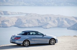 Mercedes E-Class Cabrio, side, roof up