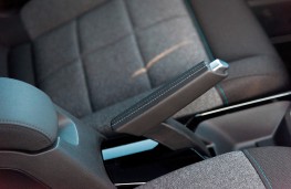 Citroen C4 Cactus, 2018, handbrake