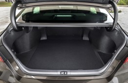 Toyota Camry, 2019, boot
