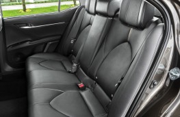 Toyota Camry, 2019, rear seats