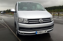 Volkswagen Caravelle 2015, head on