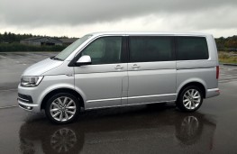 Volkswagen Caravelle 2015, side