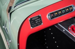 Caterham Seven Sprint, switches