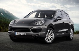 Porsche Cayenne S Diesel, front