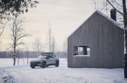 Volvo EX30 Cross Country, 2025, front