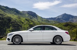 Mercedes C-Class, side