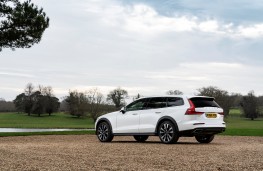Volvo V60 Cross Country, rear