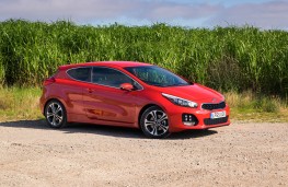 Kia pro_cee'd GT Line 2015, side