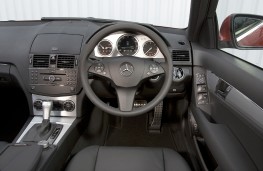 Mercedes C-Class Estate Sport, interior