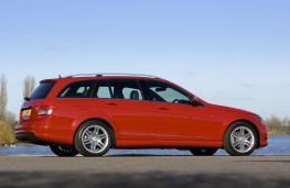 Mercedes C-Class Estate Sport, side